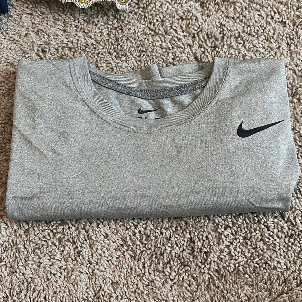 Nike Tee
